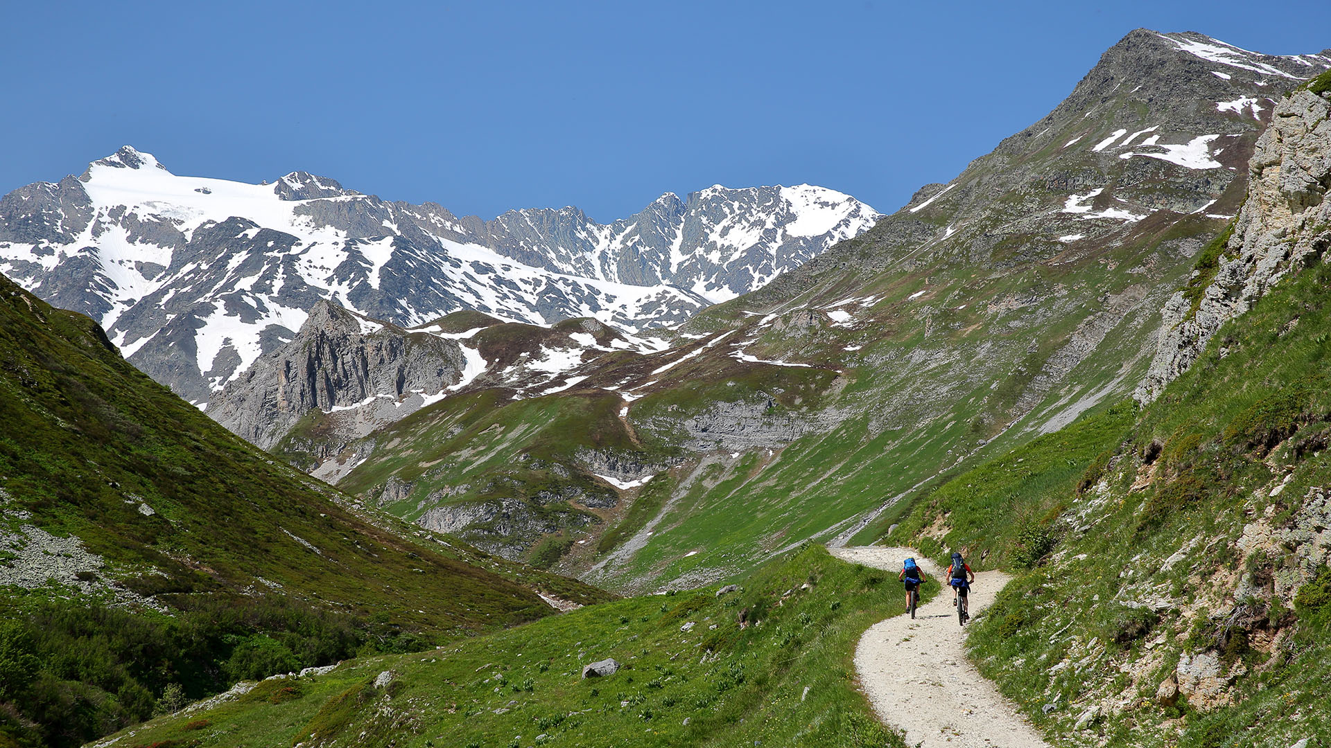 VTT à Pralognan la Vanoise, direction refuge de Peclet-Polset
