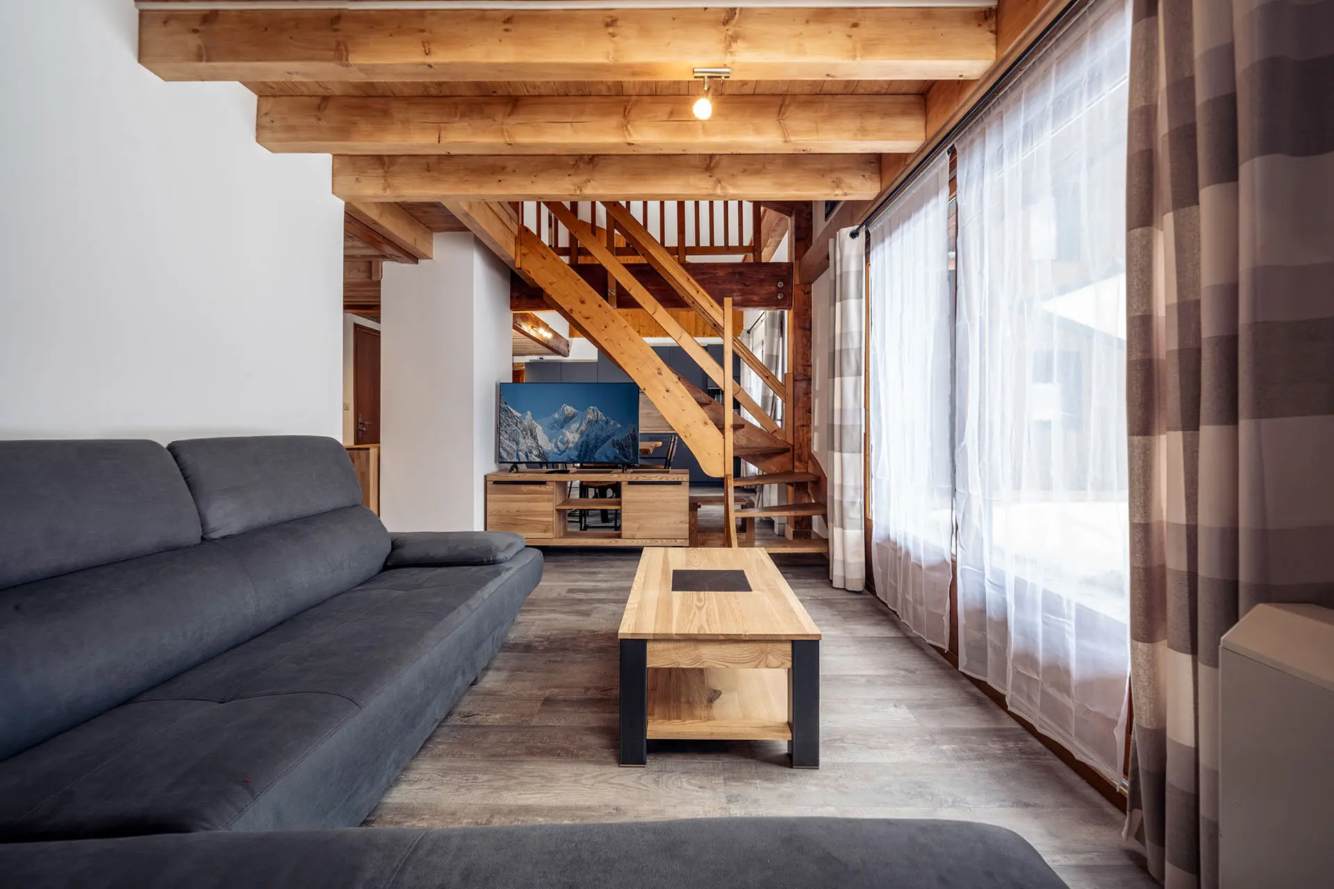 Salon d'un appartement en location